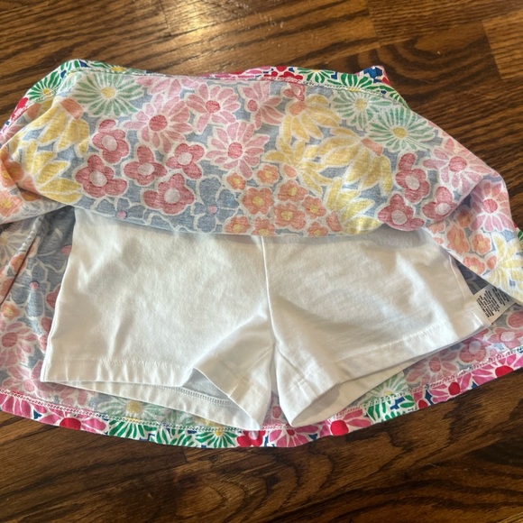 Crown & Ivy Kids Floral Print Skort Girls Size Small - Picture 3 of 5